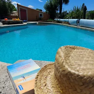 https://la-musardiere.hotels-rhonealpes.com